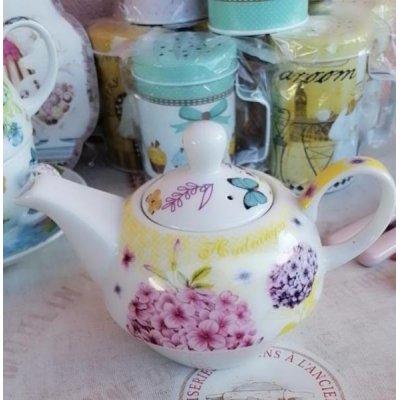 Provencal Style Porcelain Teapot with Cup and Saucer with Floral Decorations -  - 