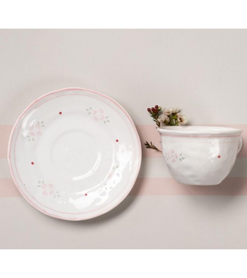 Tasse et soucoupe en céramique blanche de style provençal à décor de fleurs roses - 