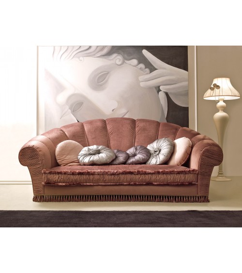 Amalfi-Sofa aus rosa Stoff mit Plissee und Quasten – Giusti Portos - 