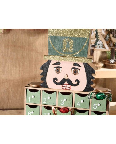 Calendario dell'Avvento in Legno Verde Salvia "Schiaccianoci" con Cappello e Glitter - 