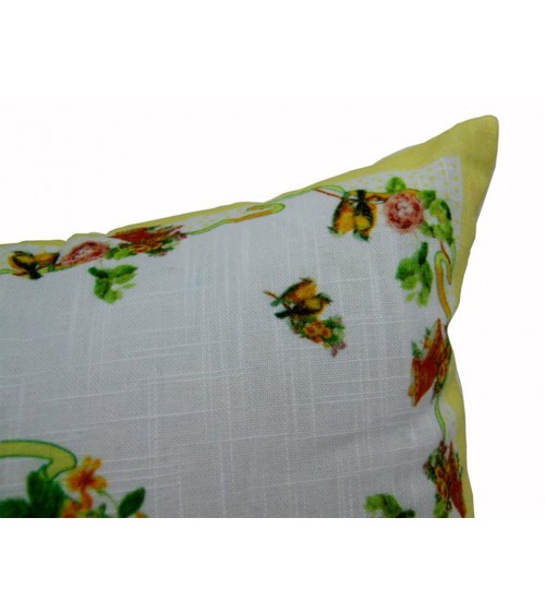 Cushion with "Easter Birds" interior - Royal Family -