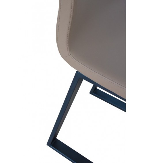 Sedia Moderna Baffy Soft by Itamoby: Design Minimalista e Comfort -  - 