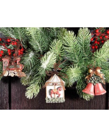 Weihnachtsbaumschmuck im Vintage-Stil mit Organza-Schleife –