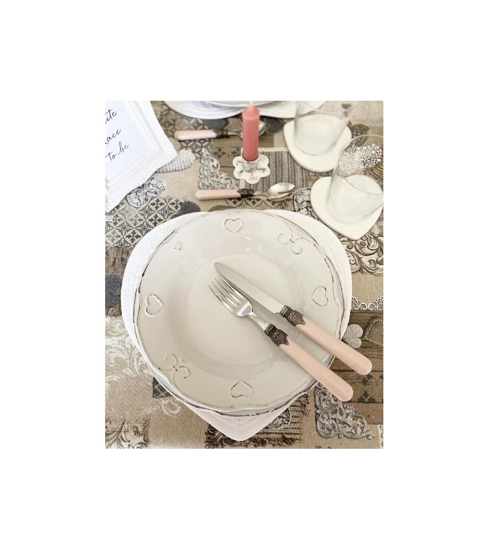 Bieten Sie Pink Month an - klassisches Set von Rosa -Kaste - Fork und rosa Tischmesser