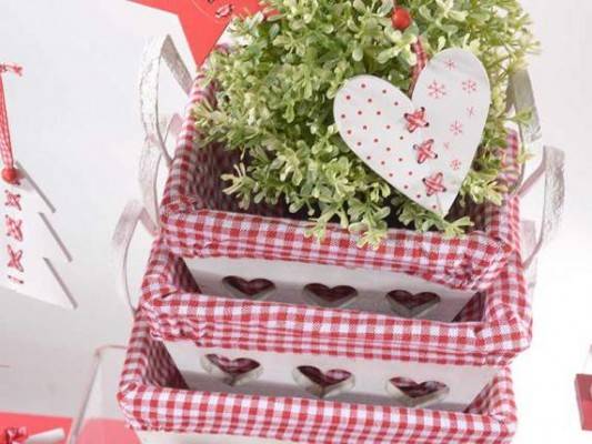 Set of 3 Country Chic Wooden Baskets - White/Red -  - 